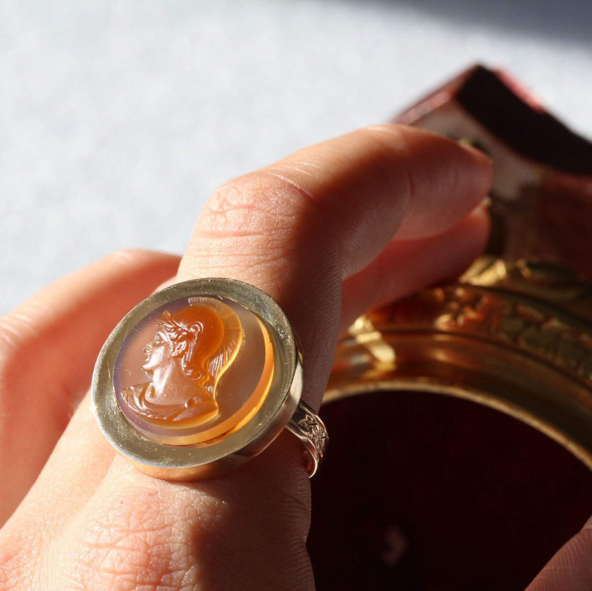 Cameo Ring On Old Agate-photo-1