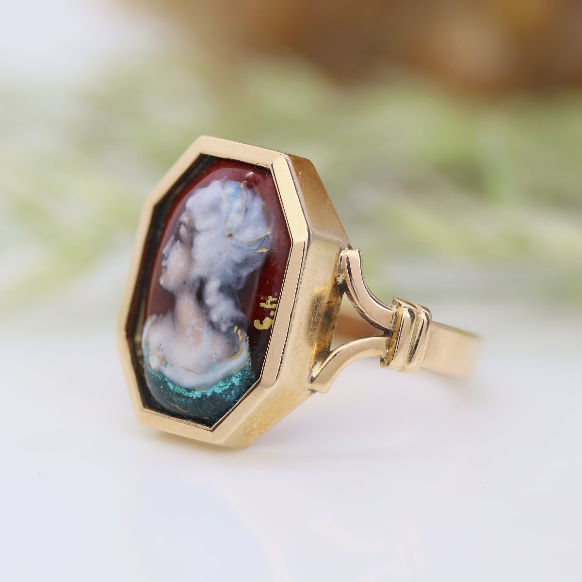 Antique Ring In Gold And Limoges Enamel-photo-1