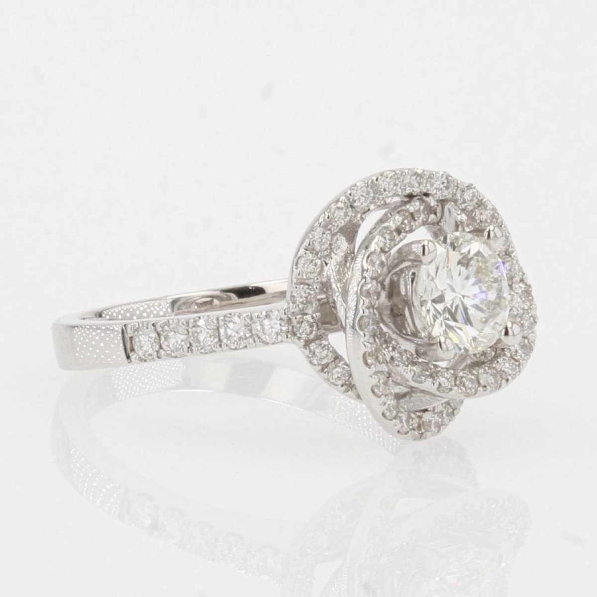 White Gold Flower Diamond Ring-photo-6