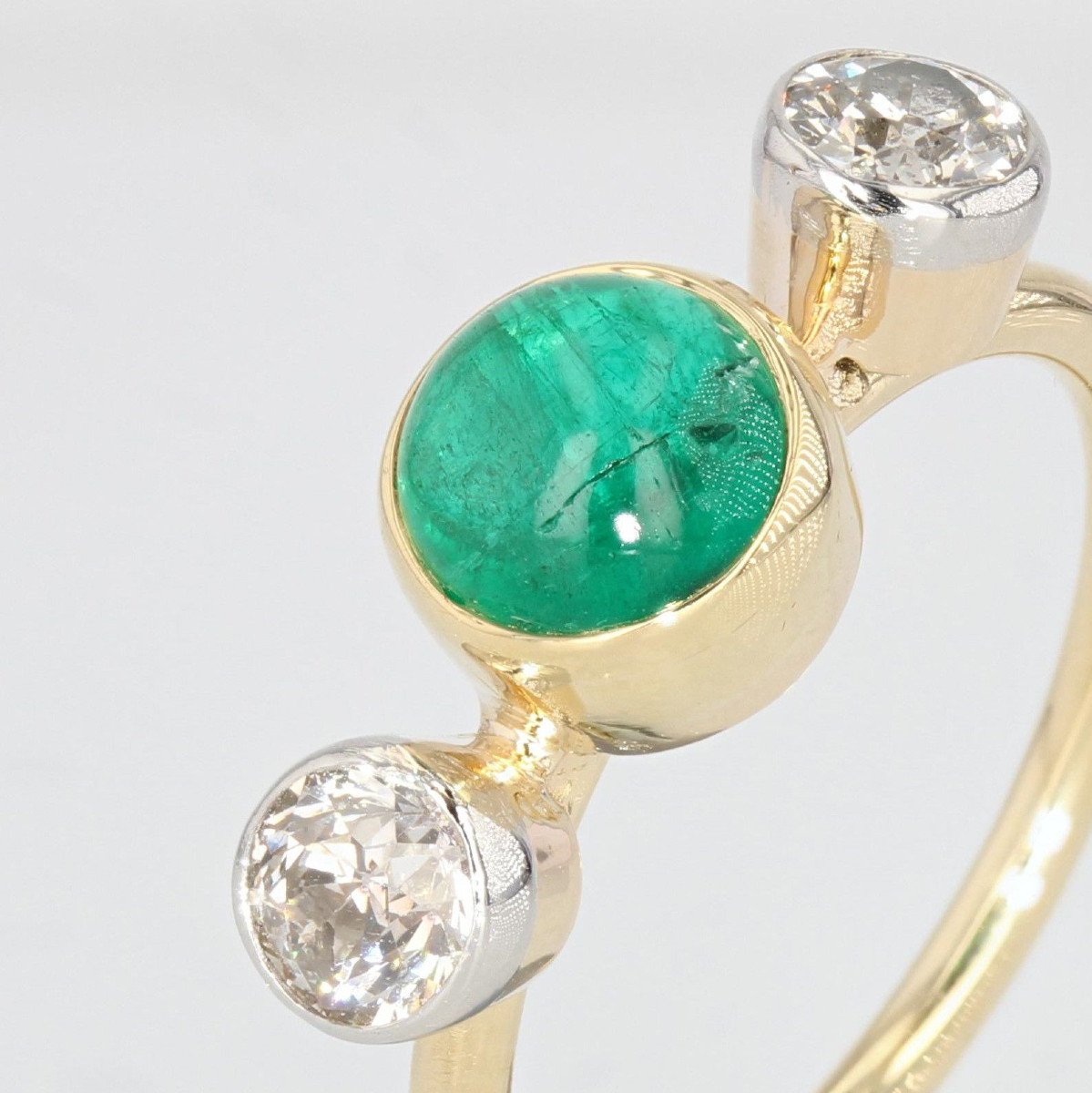 Emerald Cabochon And Diamonds Ring-photo-3