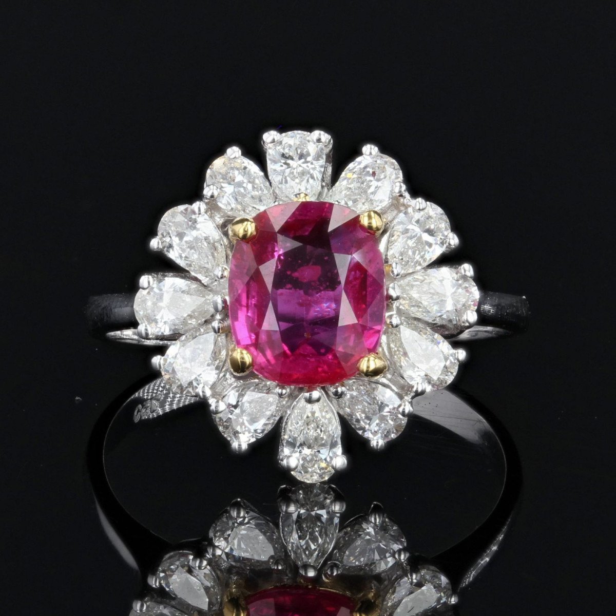 Bague Saphir Rose Et Diamants Taillés En Poire-photo-3