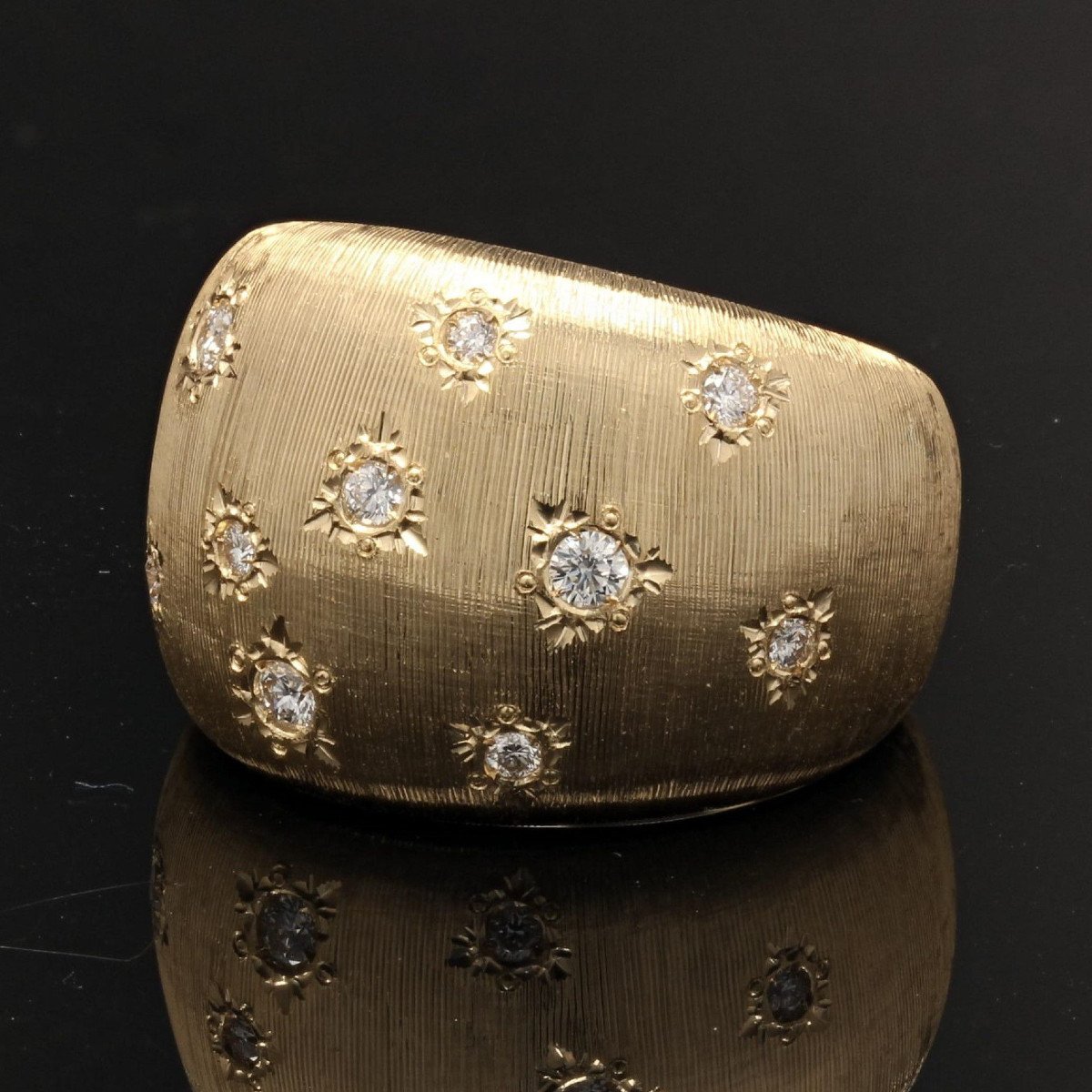 Bangle Ring Yellow Gold Diamonds Satin-photo-3