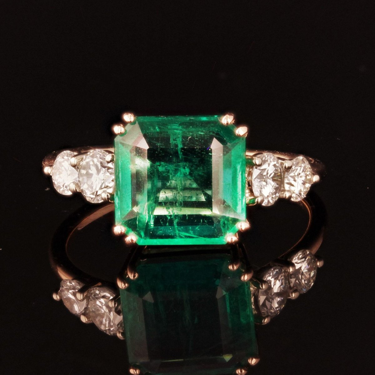 Emerald Ring And Rose Gold Diamonds-photo-3