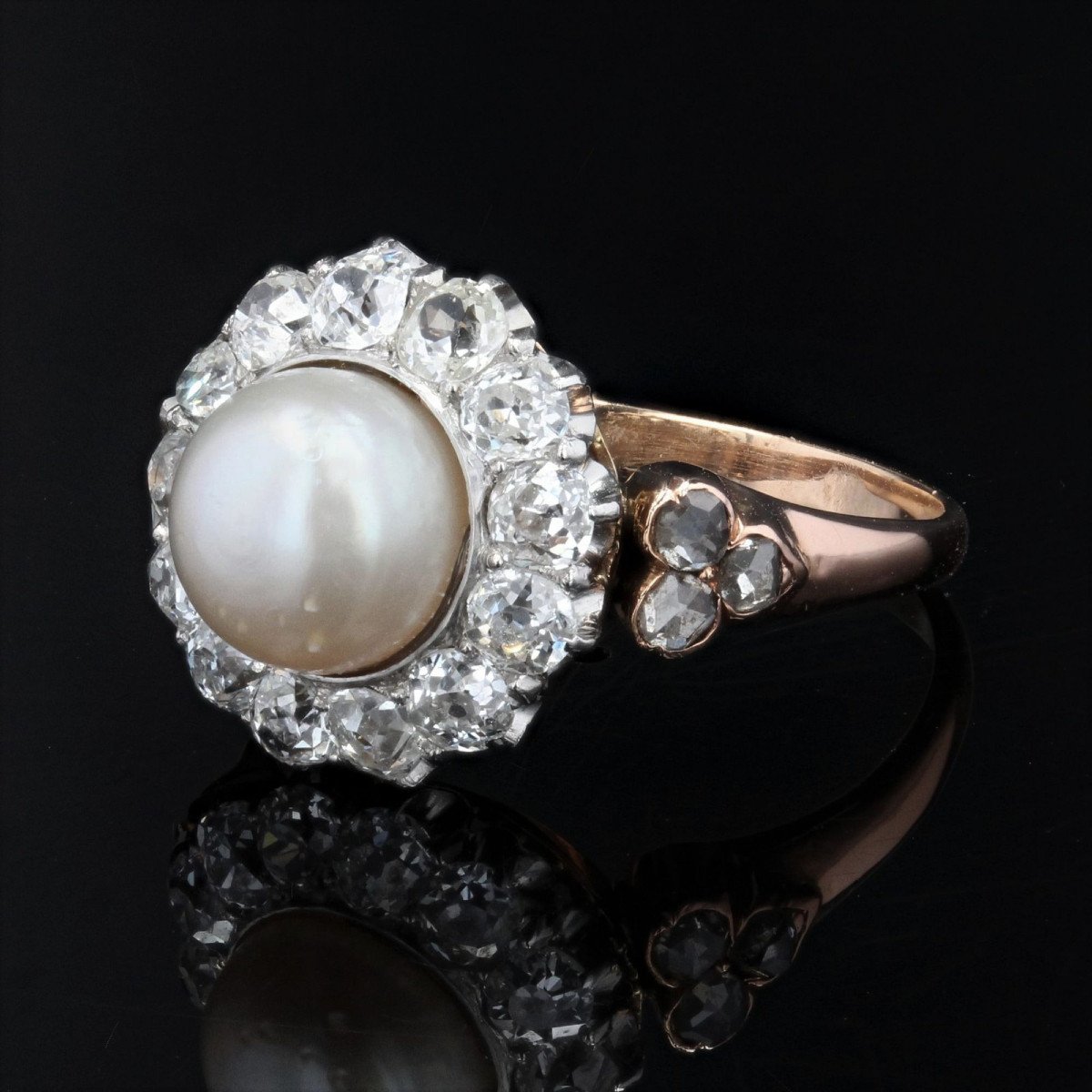 Antique Fine Diamond Pearl Ring In Daisy-photo-2