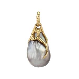 Baroque Gray Pearl And Gold Pendant