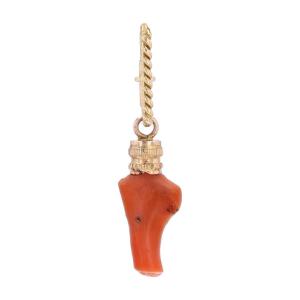Yellow Gold Coral Pendant