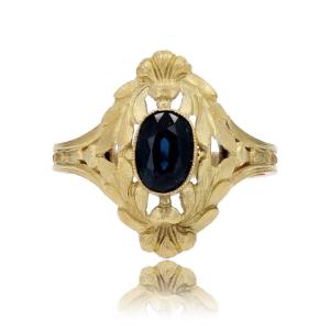Art Nouveau Matte Yellow Gold And Sapphire Ring