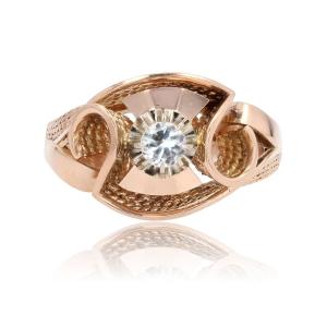Bague vintage or rose saphir blanc