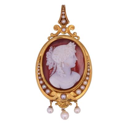 Antique Cameo Pendant And Fine Pearls