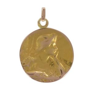 Old Rose Gold Medal Portrait Of A Woman