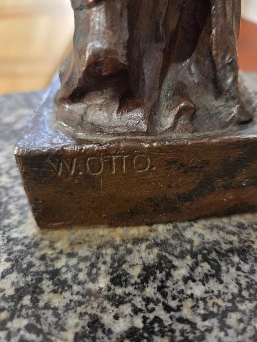 vestale bronze de W Otto-photo-3