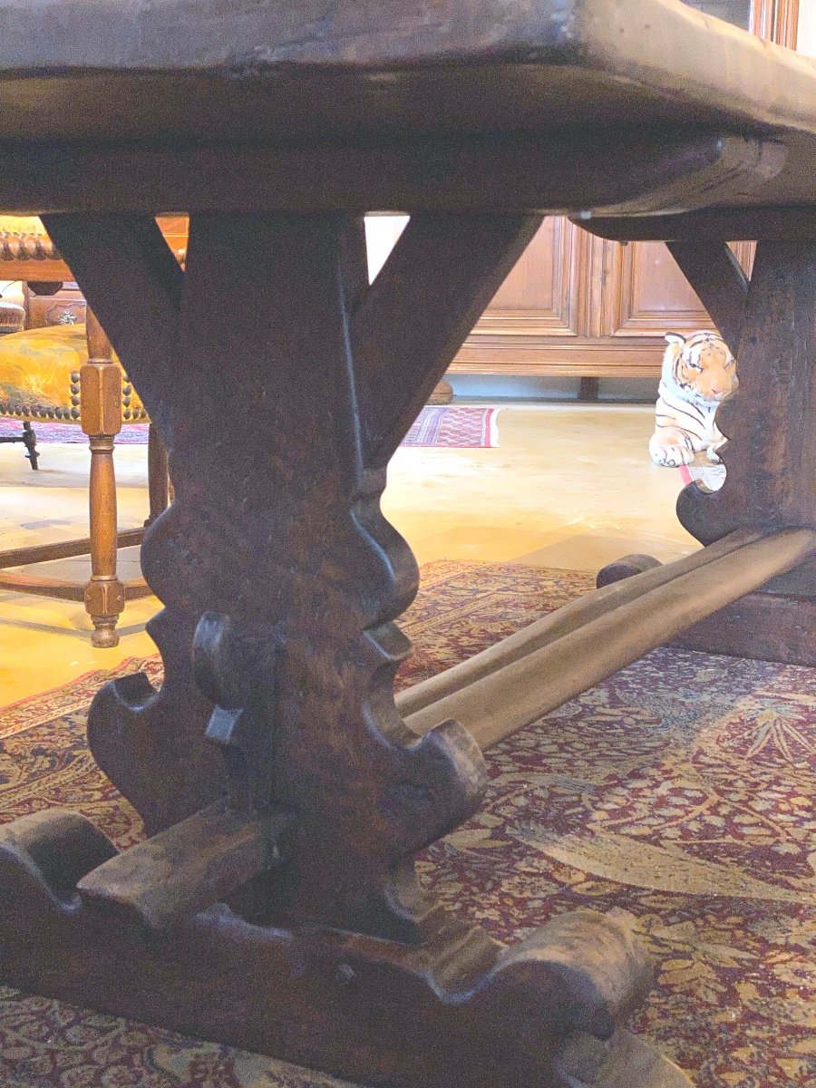 Table De Monastère  17ème  En  Noyer Massif ,montants à Clavettes  Plateau En 2 Planches -photo-2