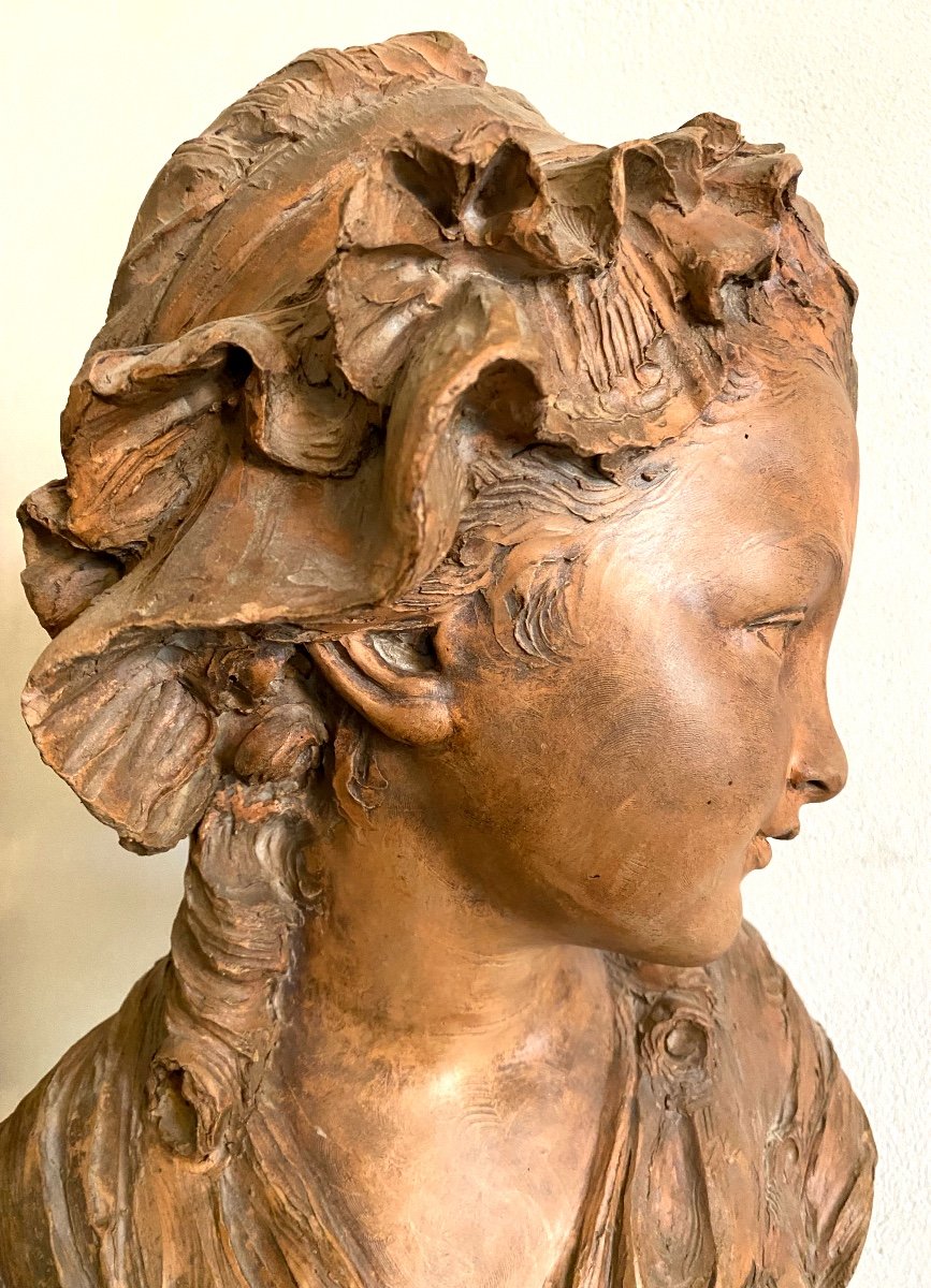 Sculpture  Terre Cuite  Portrait  XVIII  ème De Jeune Paysanne  Signé  Greuze  Illisible  Paris