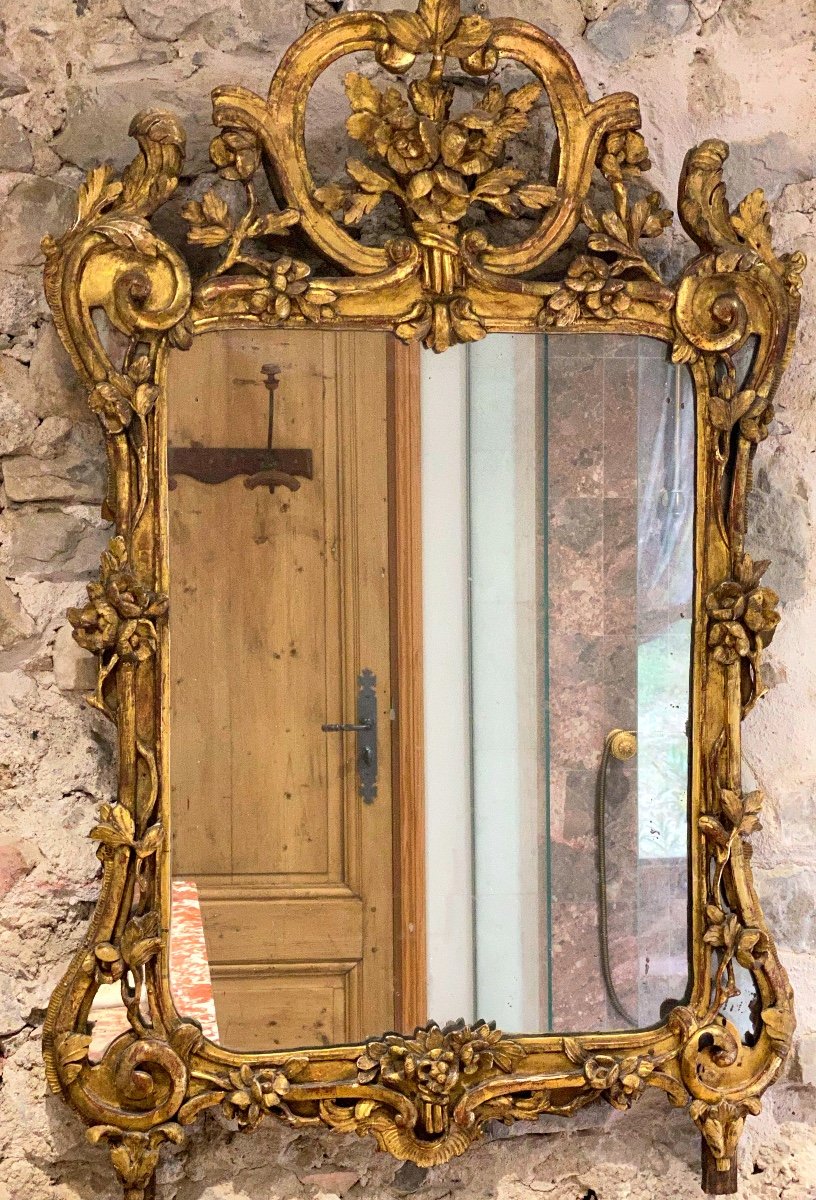 Mirror With Parecloses Carved And Gilded With Floral Pattern Provençal Work Louis XV Period