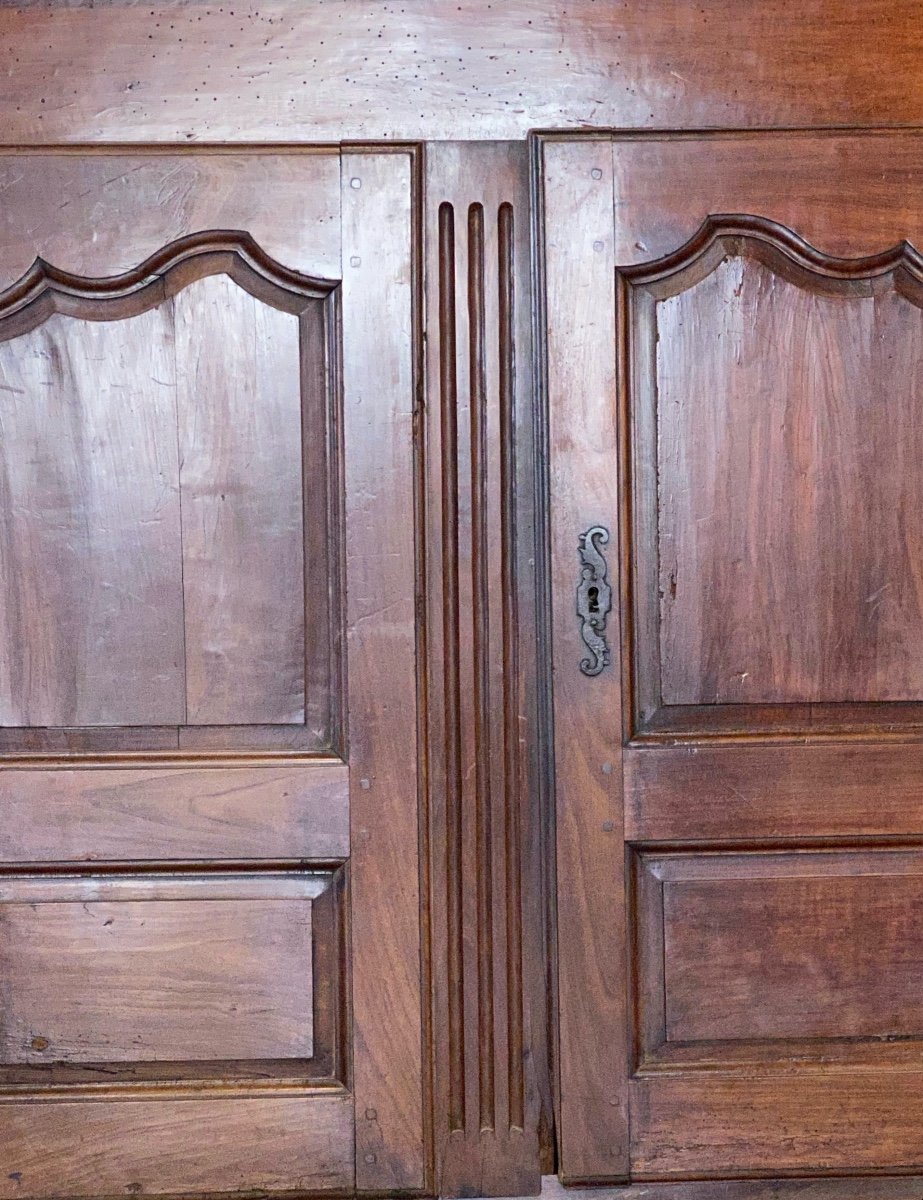 Provençal Wardrobe In Solid Wood Early 18th Century With Two Doors With Molded Panels-photo-7