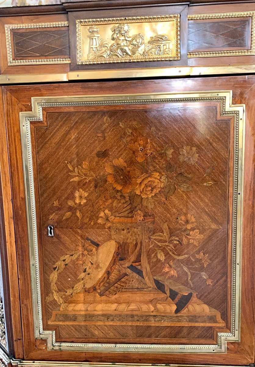 Encoignure   XVIII  ème  En  Marqueterie  De Fleurs Et Instruments De Musique   Dessus  Marbre -photo-6