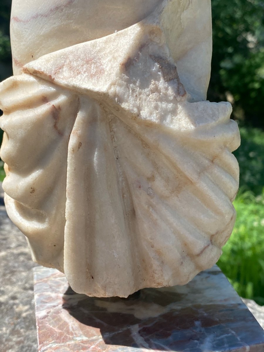 Sculpture   Torso  De Femme  En Marbre  Blanc Veiné    Drapée    À  L' ANTIQUE-photo-1