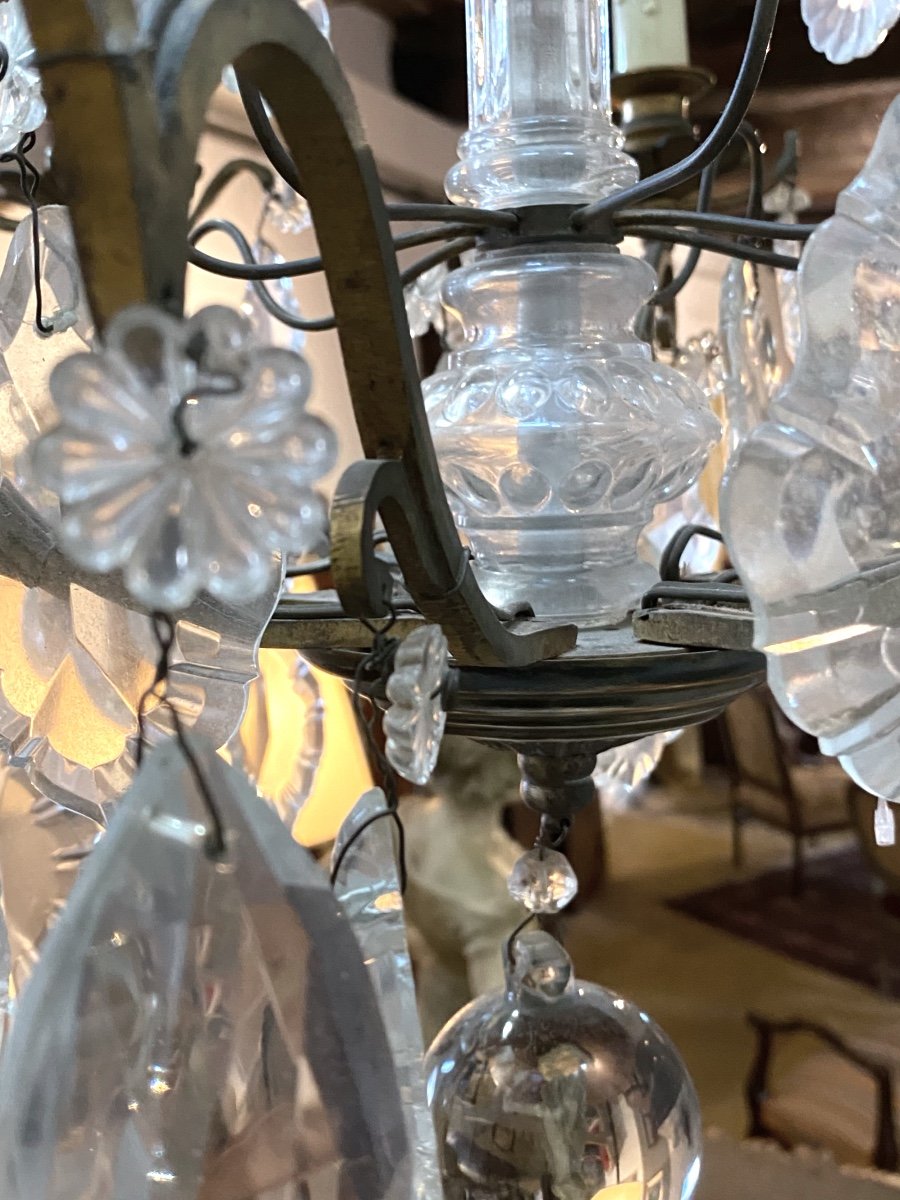 Chandelier With Crystal Tassels On Gilt Bronze Frame-photo-4