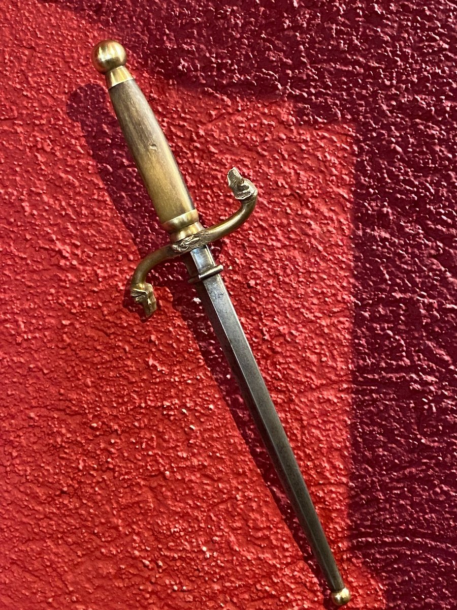 Venerie Dagger 19th Century With Its Scabbard, Horn Handle On Decorated Reversed Quillon