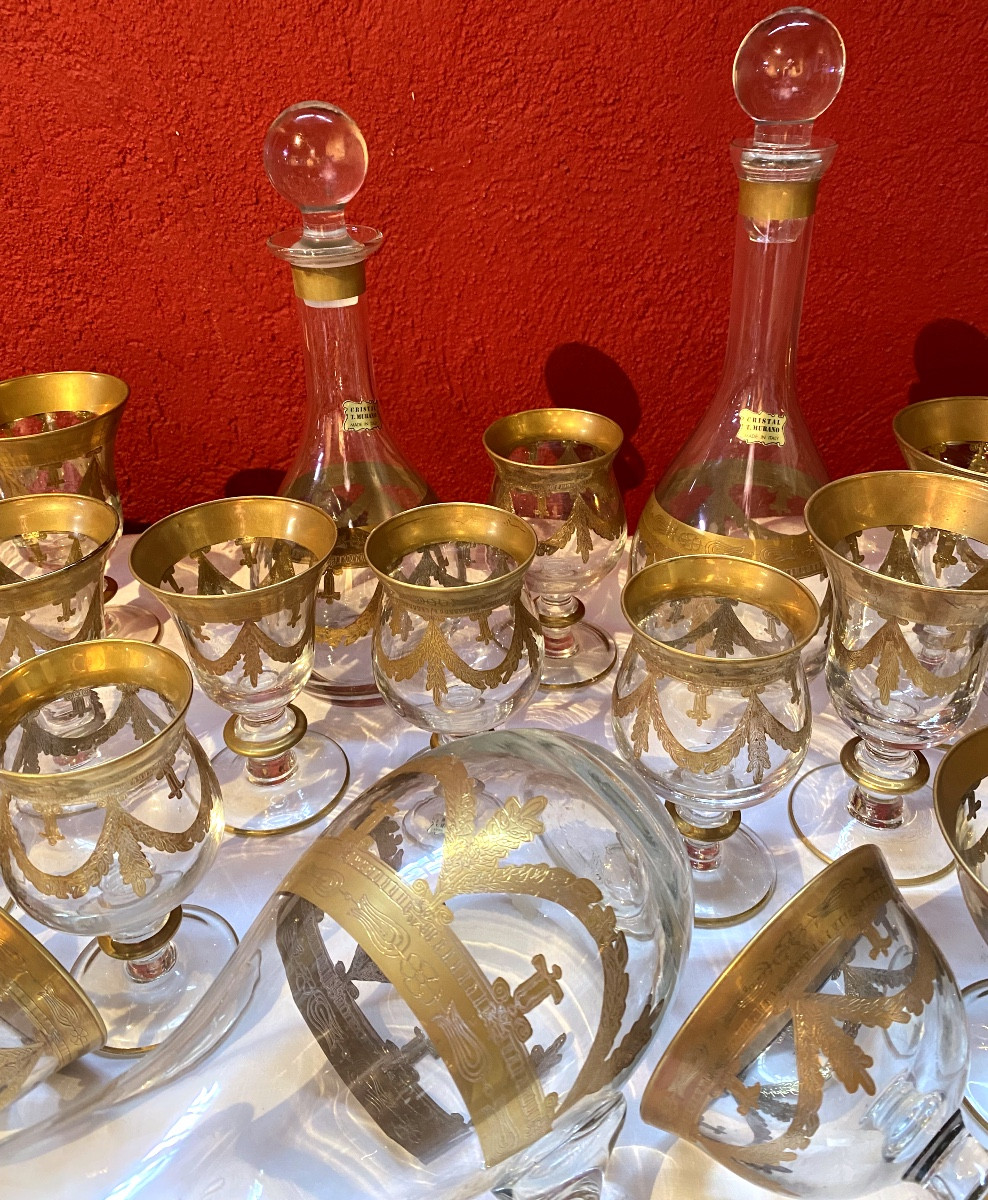 Cristal De  Murano    30 Verres   2  Carafes  Vin  1 à Eau   Décor A La Feuille d'Or  état Neuf-photo-3