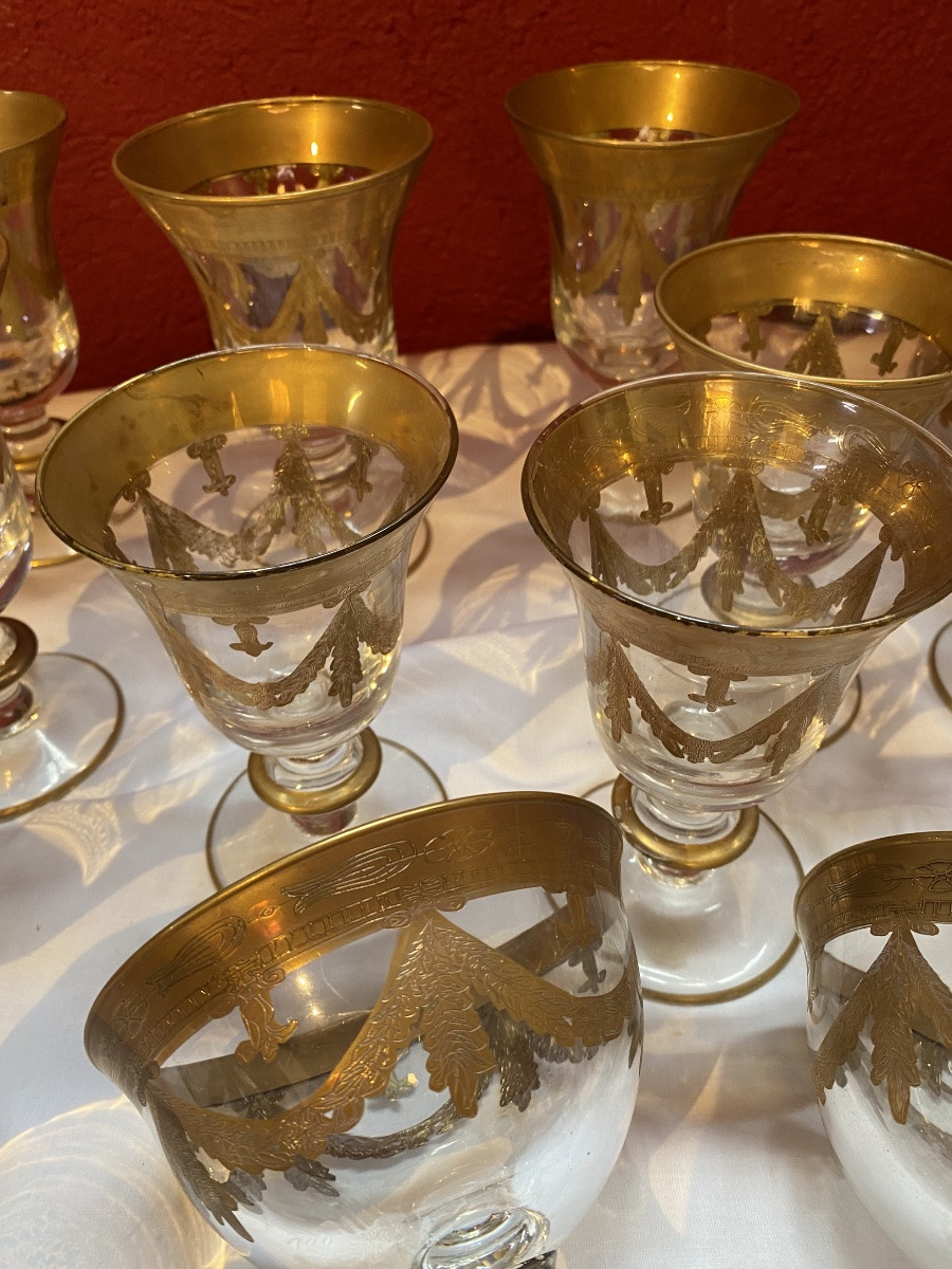 Cristal De  Murano    30 Verres   2  Carafes  Vin  1 à Eau   Décor A La Feuille d'Or  état Neuf-photo-6