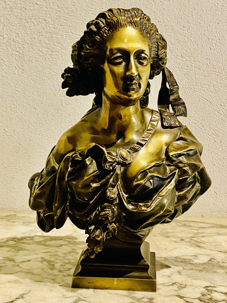BUSTE DE FEMME      BRONZE    1878  19ème  signé  LAVALETTE -photo-1
