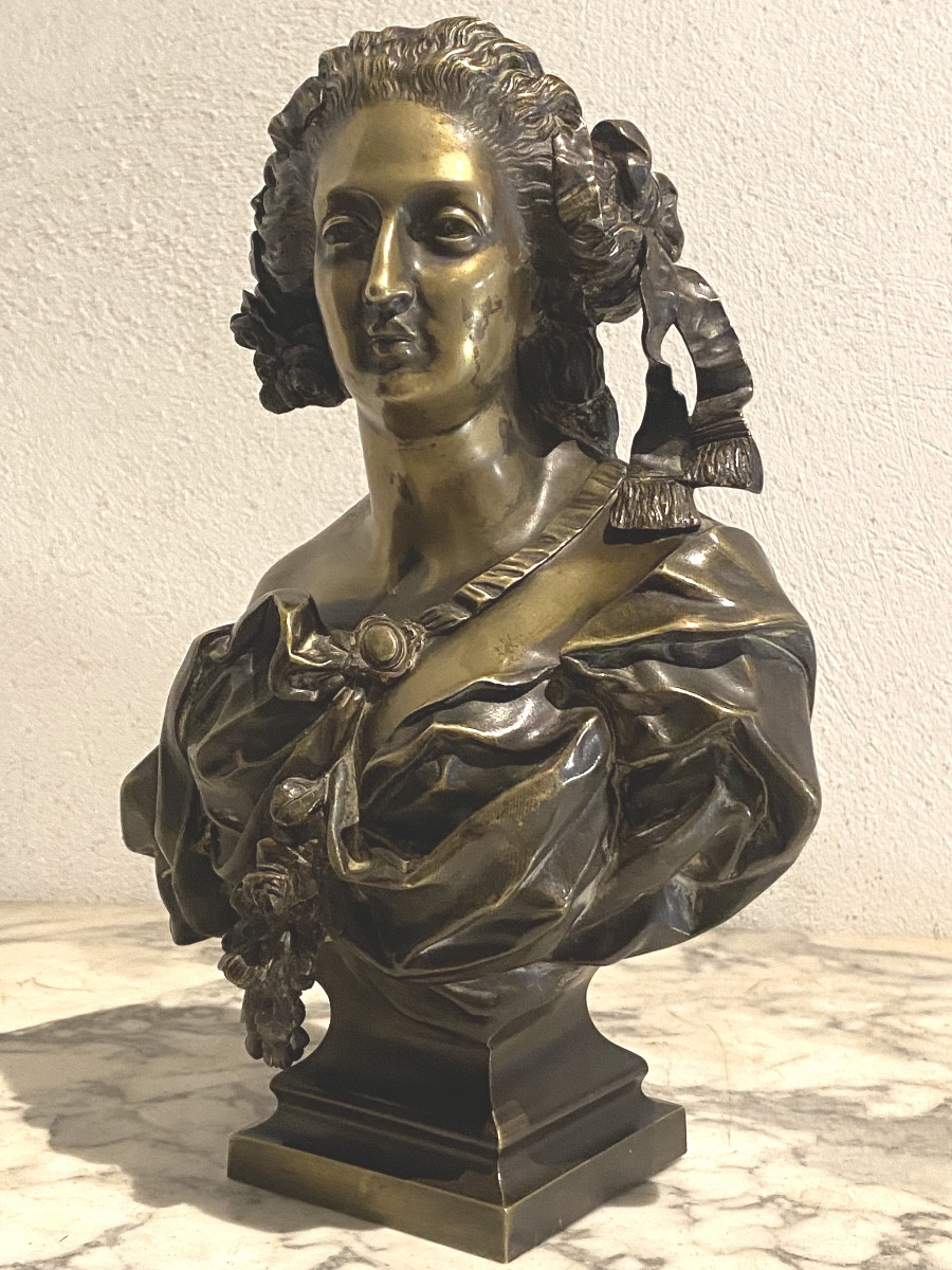 BUSTE DE FEMME      BRONZE    1878  19ème  signé  LAVALETTE -photo-3
