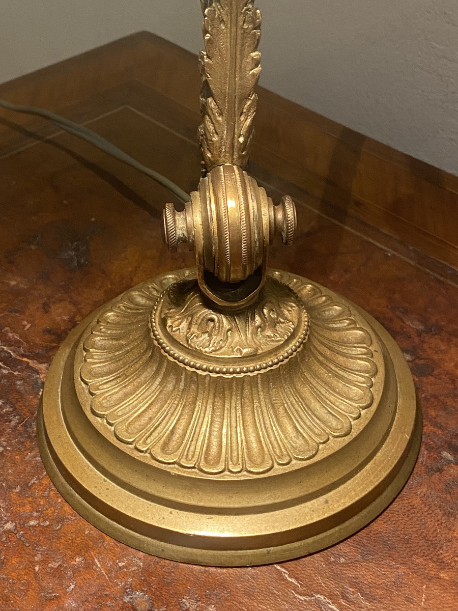 LAMPE    DE BUREAU    XXème   EN    BRONZE   ET   LAITON  À SCULPTURES  DE FEUILLES DE CHÊNE"-photo-6
