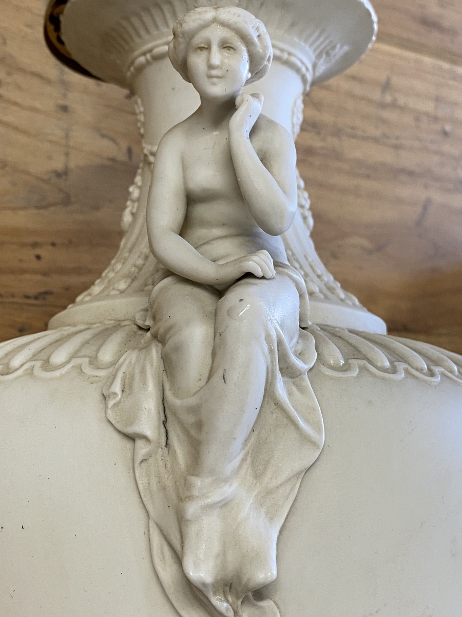 19 Th  Century Capo Di Monte Vase T Porcelain With Neo Classical Patterns Mounted As A Lamp-photo-4