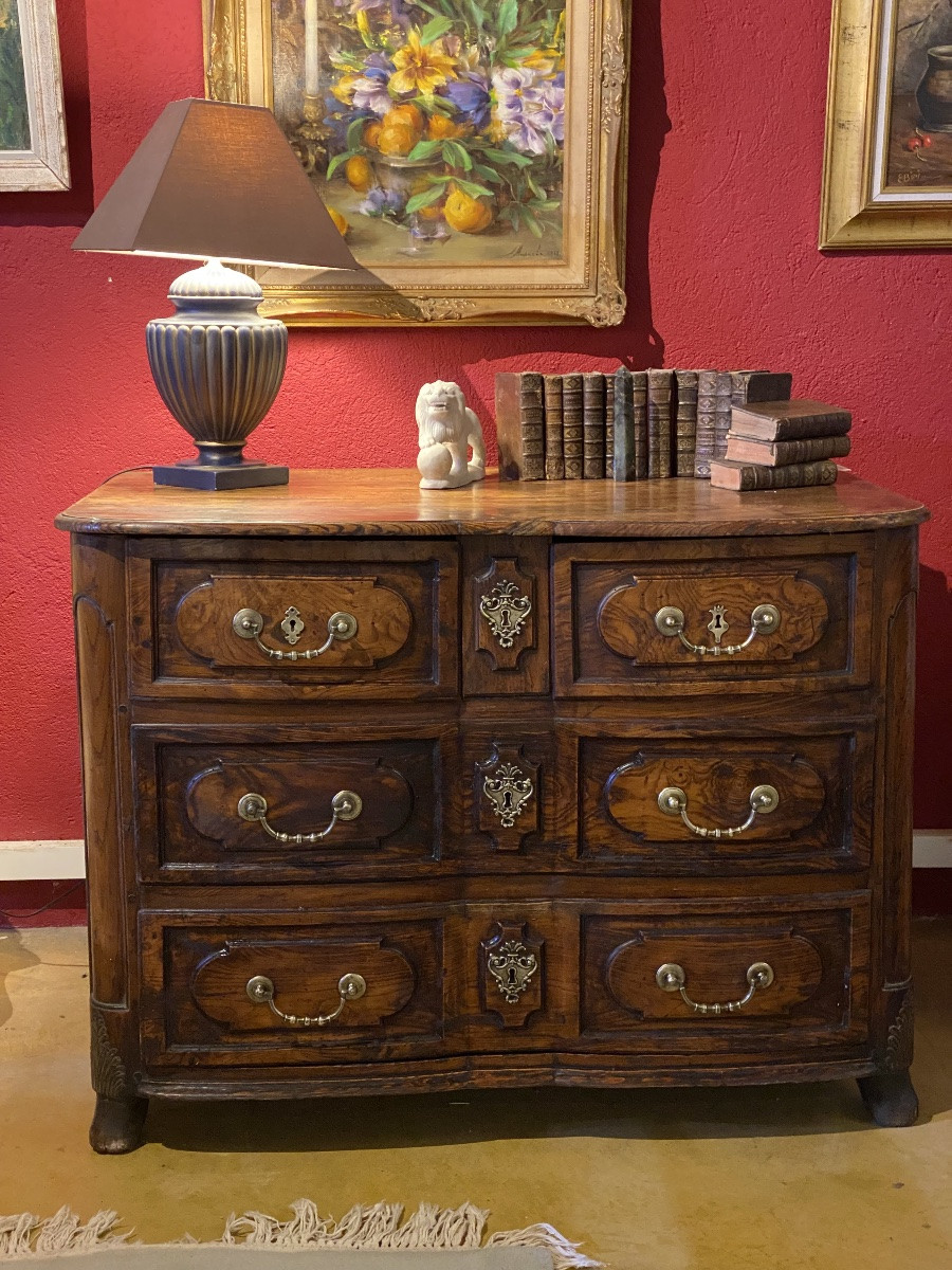 Louis XIV Period Castle Crestoide Commodel In Solid Elm Burry With Four Drawers -photo-7
