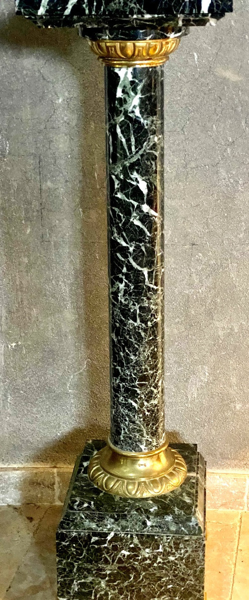 Napoleon III Sea Green Marble Column 1860 With Swivel Top