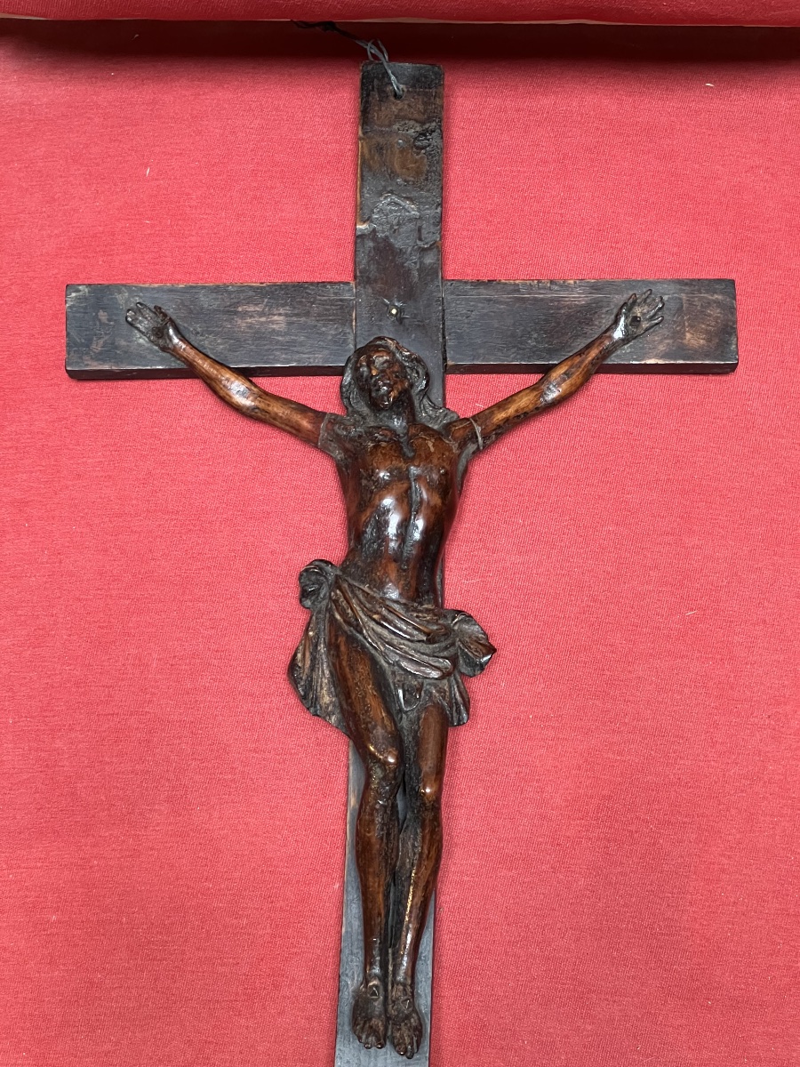 Boxwood Sculpture Of  Christ On The Cross   Period:   Late 17th  To Early  18th Century -photo-5