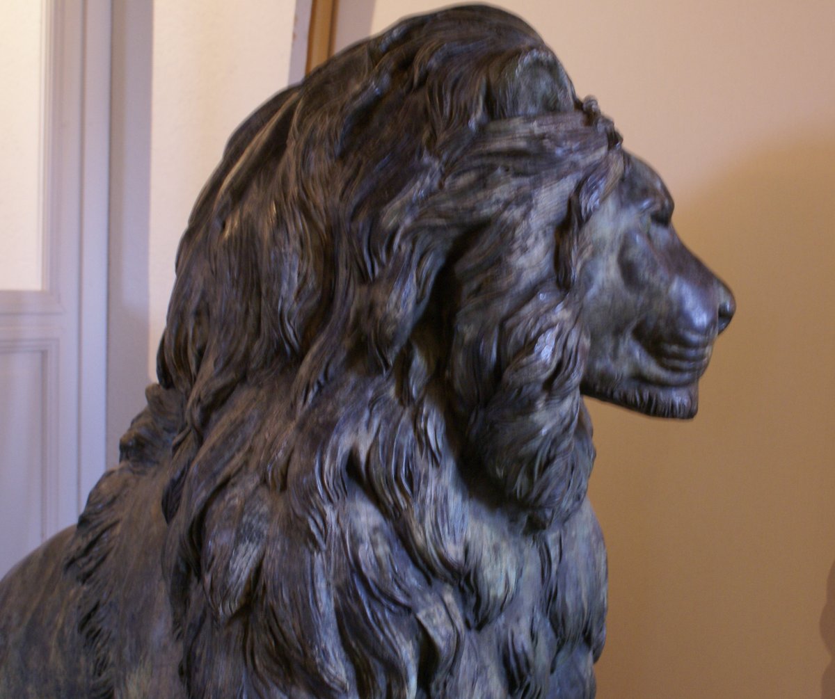 Important Bronze Lion Sculpture By International Artist-photo-2