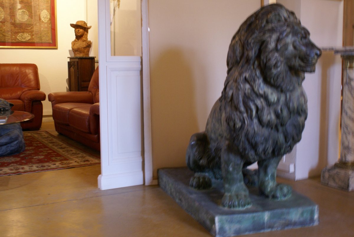 Important Bronze Lion Sculpture By International Artist-photo-4