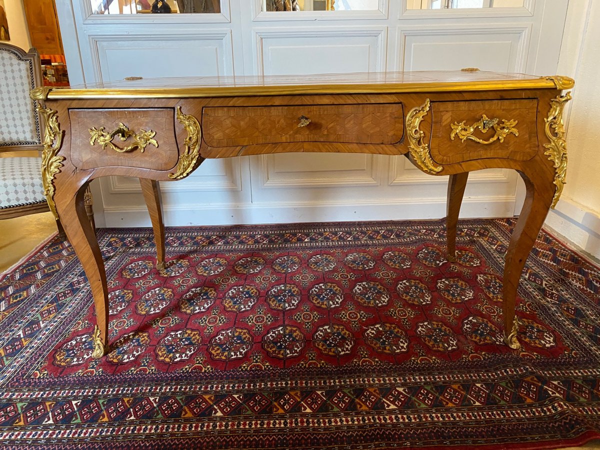 Late 19 Th   Louis XV Style Desk In Rosewood Havana Leather Top