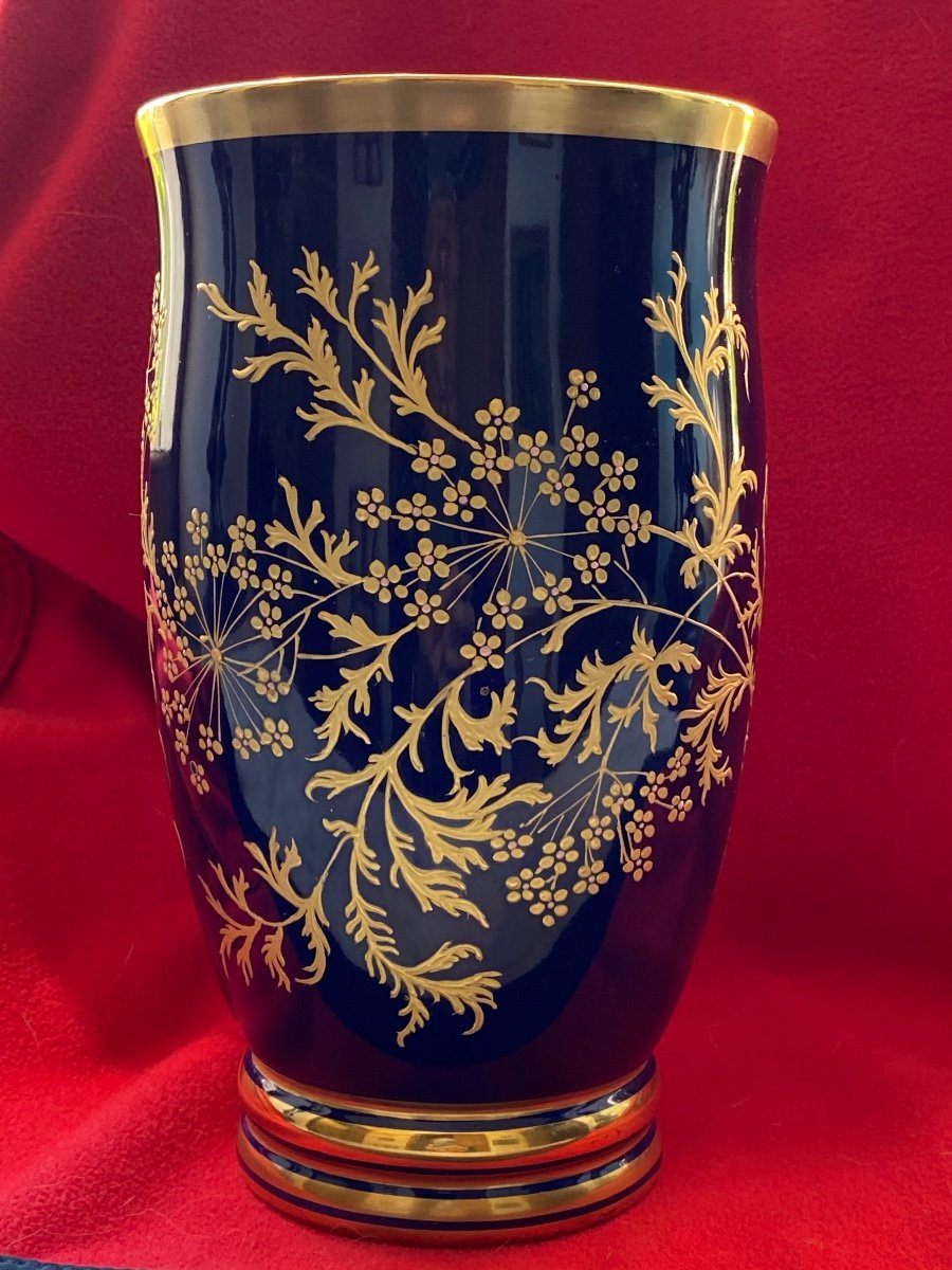 Vase   En Porcelaine  De Limoges   P. Pastaud   A DÉcor Floral DorÉ A l'Or Fin     -photo-4