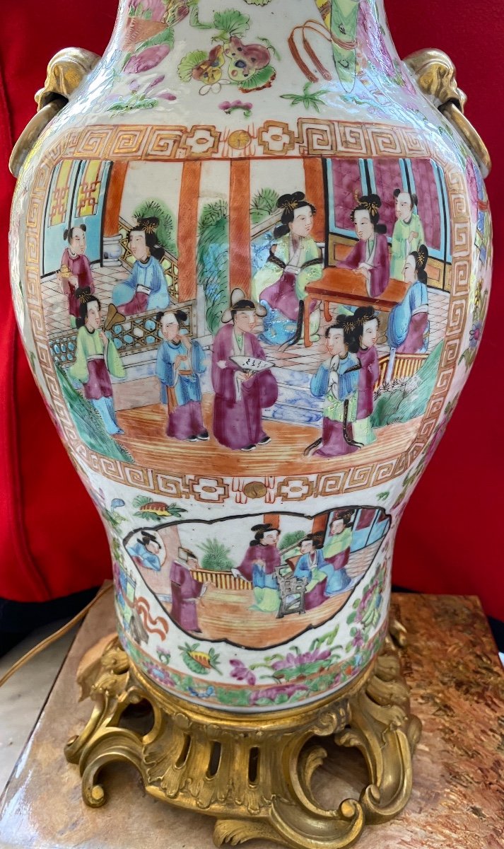 Vase Chinois Sur Base Style Rocaille En Bronze Ormulu Famille Rose  19ème Monté En Lampe .-photo-3