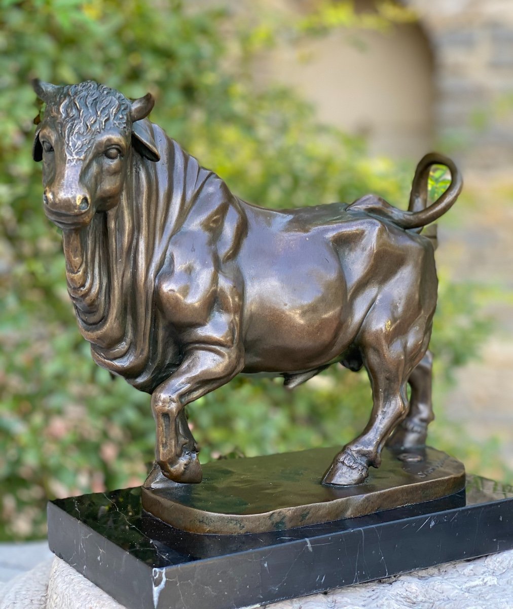 Bronze Sculpture Mordoré Bull Signed Giambologna Bronze Stamp From Paris Guaranteed