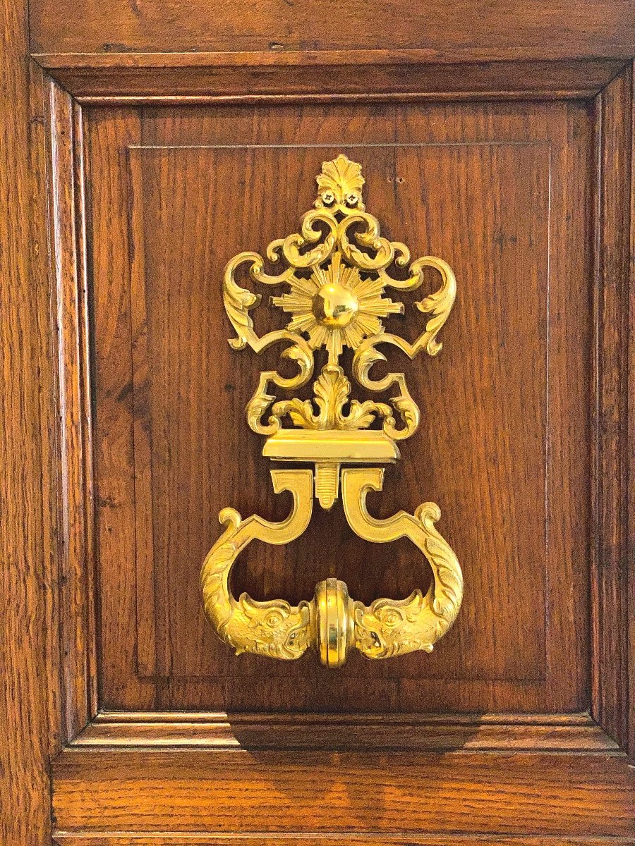 Heurtoir  de porte   de château      en  bronze doré  aux Dauphins       XIXéme   -photo-2