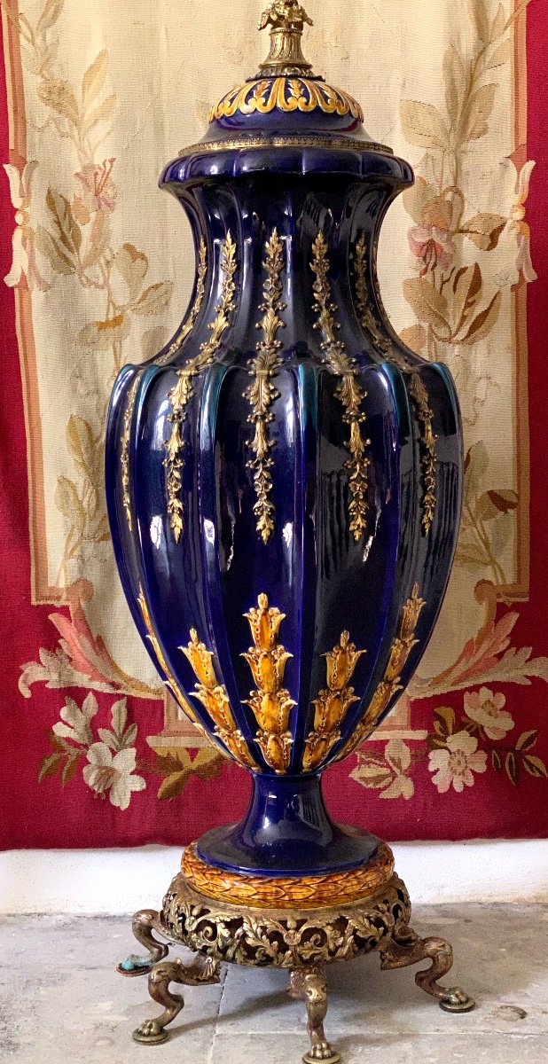 Vase  de   Sarregueminnes  h:  136 cm daté  1906  Orné De Bronzes    Exemple  Exposé  Au Musée -photo-4