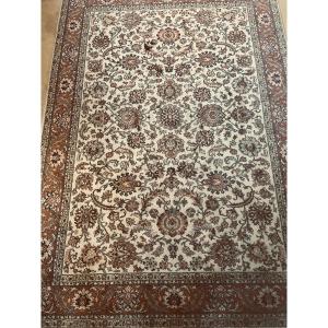 Persian Isfahan Wool Rug   Hand-knotted   20th Century 