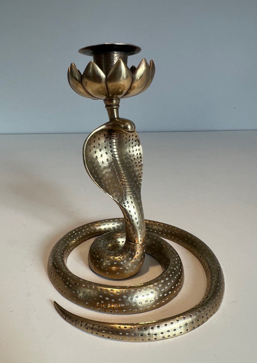 Paire De Bougeoirs Aux Cobras En Bronze Ciselé. Travail Français. Vers 1940-photo-2