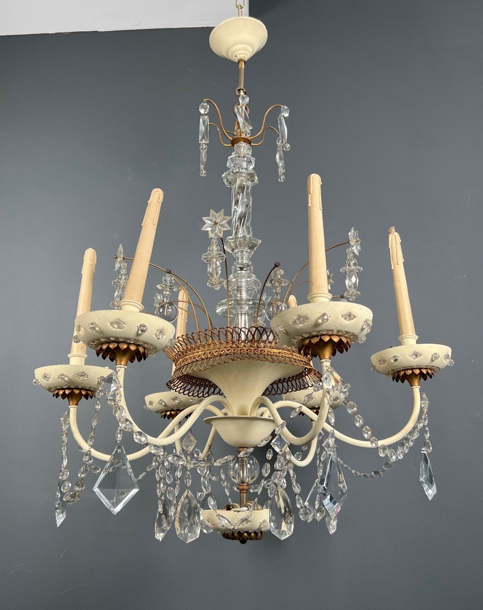 Lustre En Tôle Laquée Coquille d'Oeuf Et Métal Doré, Orné De Cristaux Taillés En Forme d'étoile