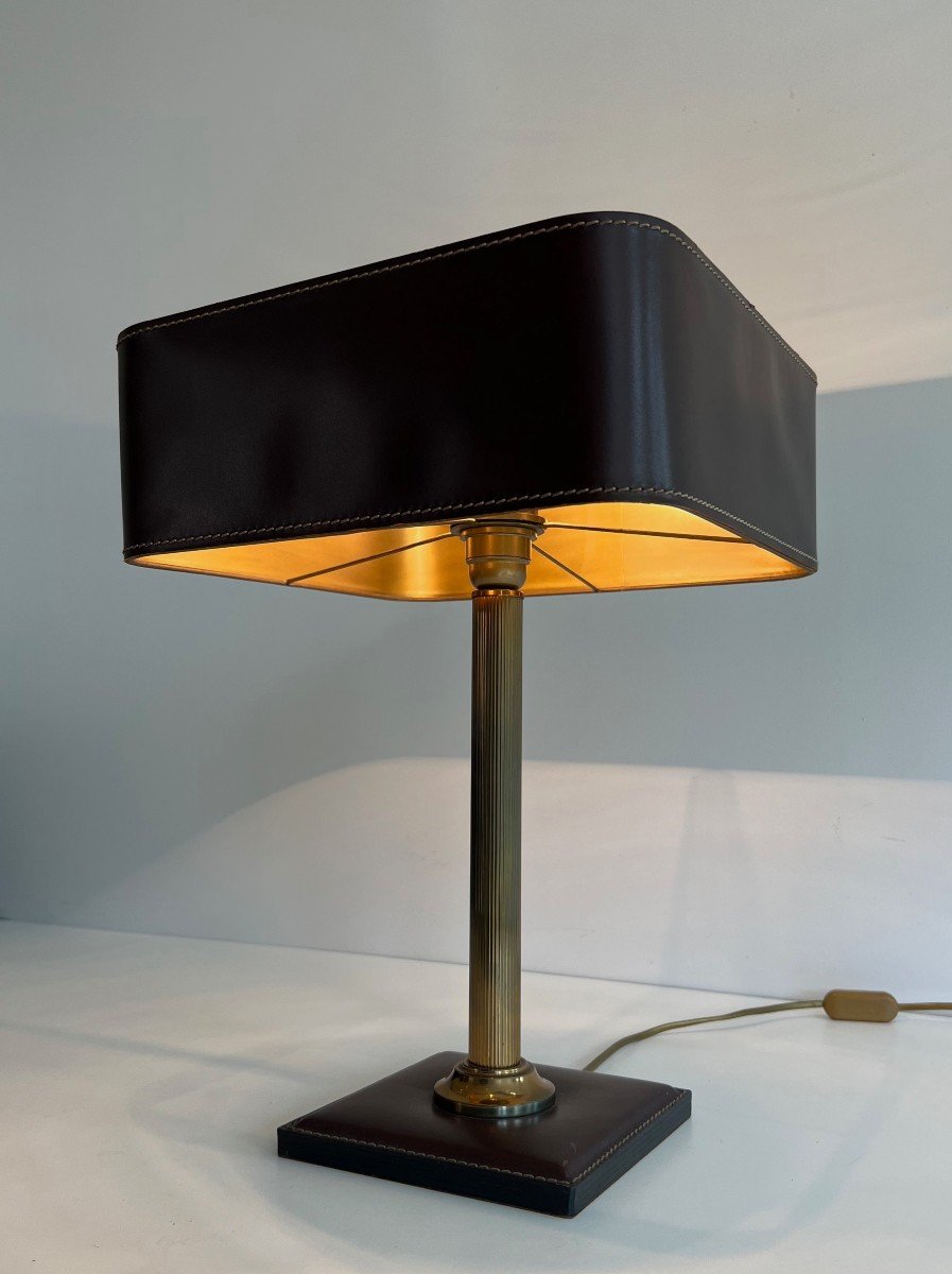Lampe De Bureau En Cuir Marron Et Laiton. Travail Français Dans Le Goût De Jacques Adnet-photo-3
