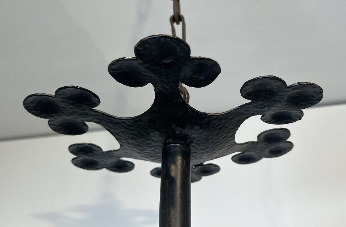 Large Wrought Iron Chandelier With Clovers And Foliage Decorations With 12 Lights-photo-4