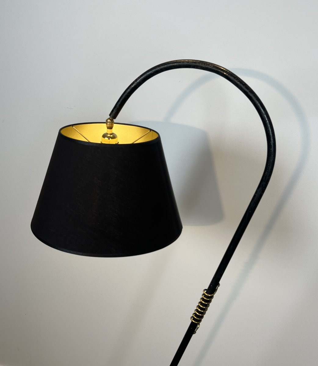 Black Lacquered And Brass Floor Lamp. French Work In The Style Of Jean Royère. Circa 1950-photo-3