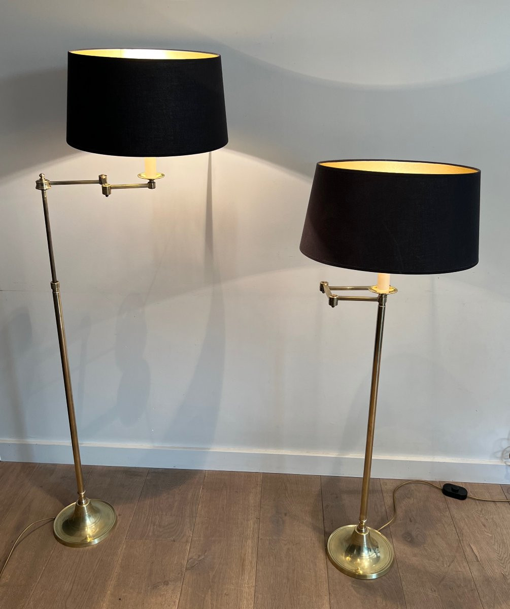 Paire de lampes liseuses ajustables en laiton à bras amovible. Travail Français -photo-3