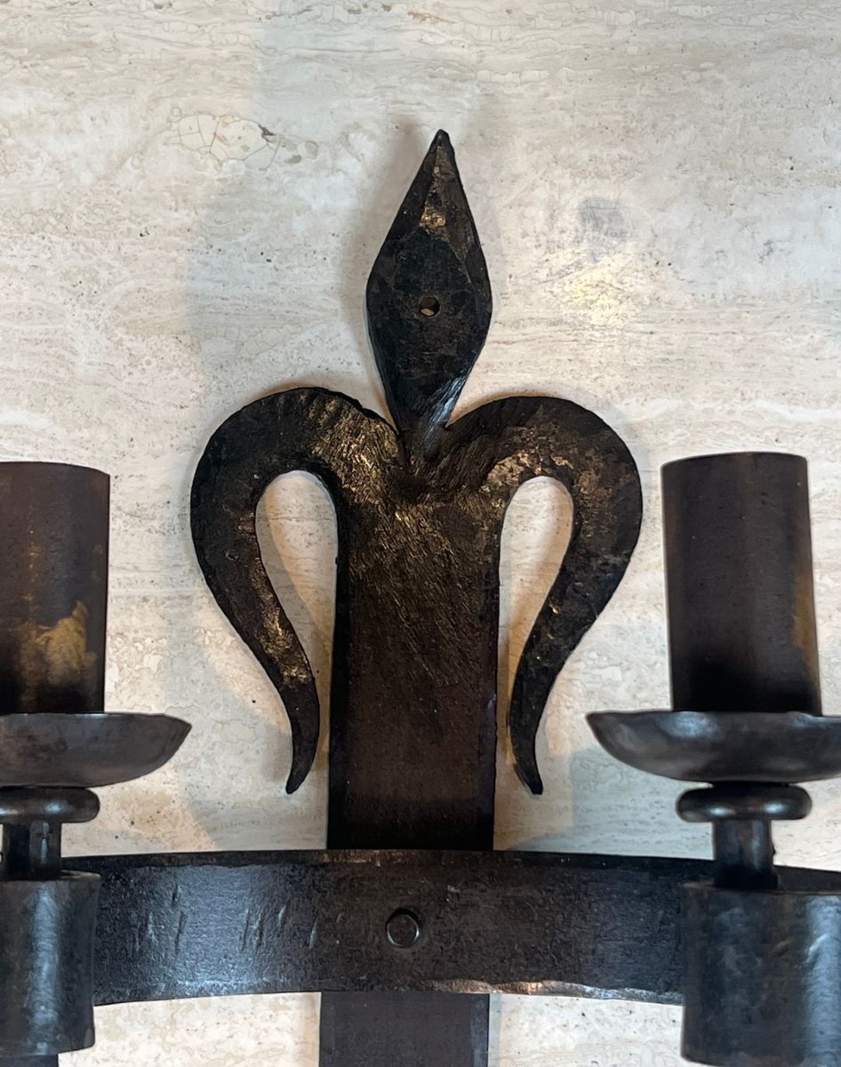 Large Pair Of "fleurs De Lys" Wrought Iron Wall Lights With 2 Arms In The Gothic Style-photo-4