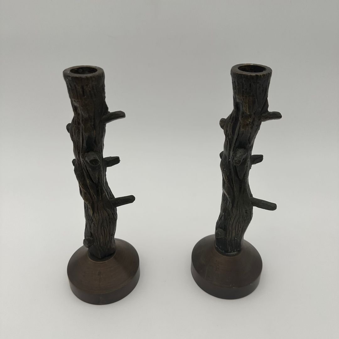 Paire de bougeoir en bronze imitation bois vers 1970-photo-2