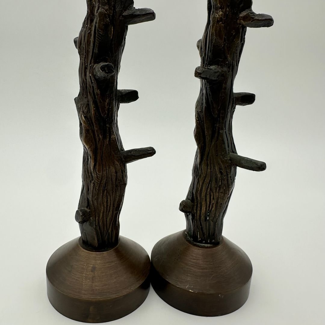Paire de bougeoir en bronze imitation bois vers 1970-photo-4